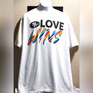 Fanatics SF 49ers Love Wins T-shirt